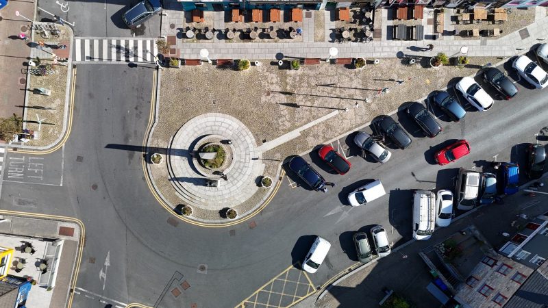 Clifden Square 5