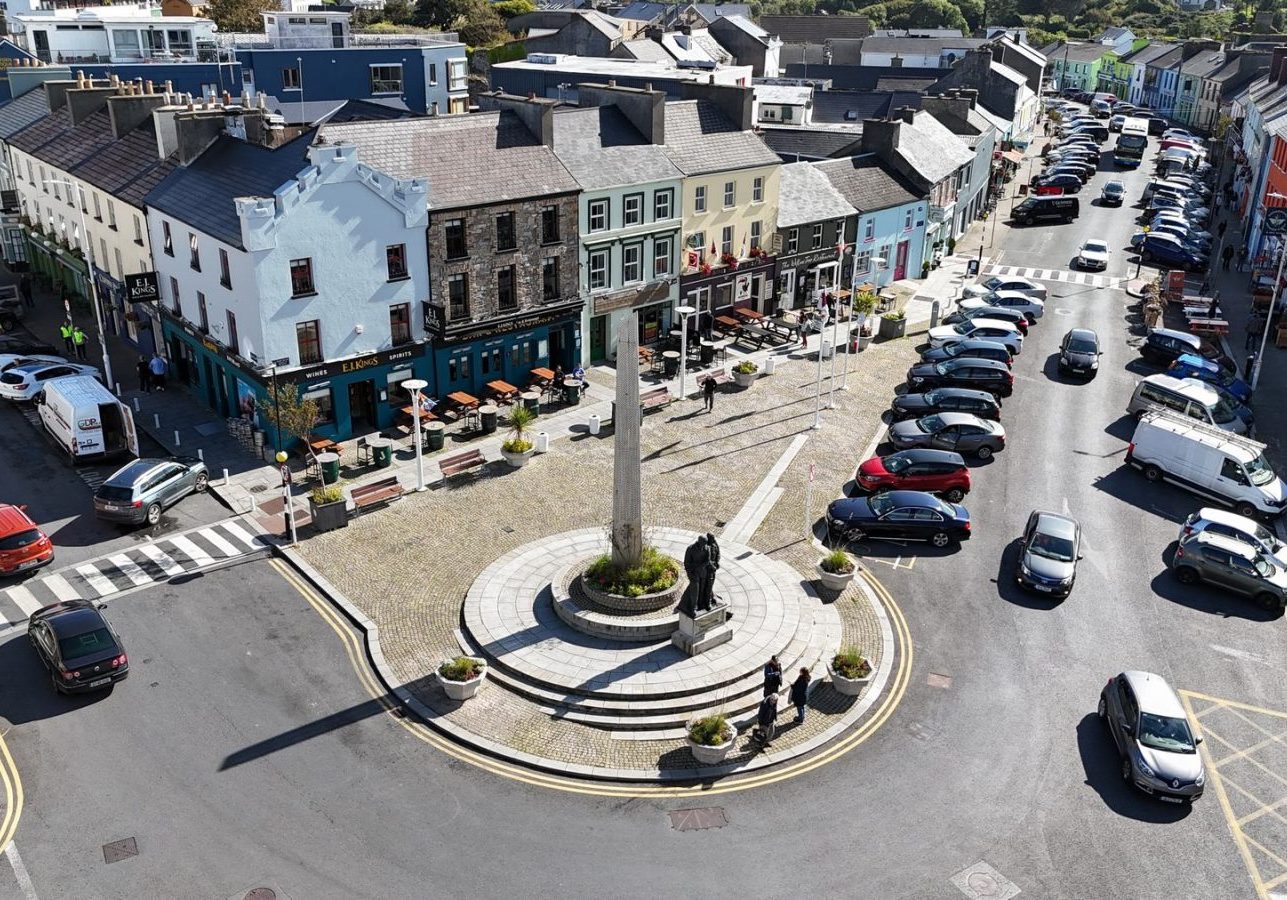 CLIDEN SQUARE